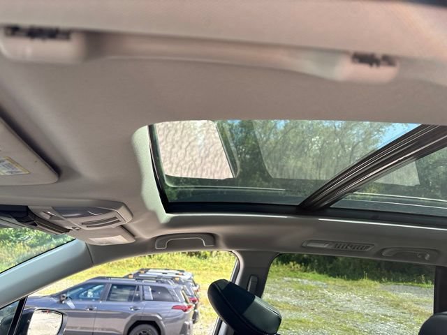 New 2026 Subaru Ascent Limited AWD/4WD image 7