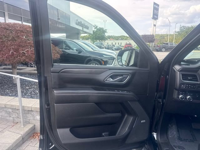 Used 2022 GMC Yukon AT4 AWD/4WD image 10