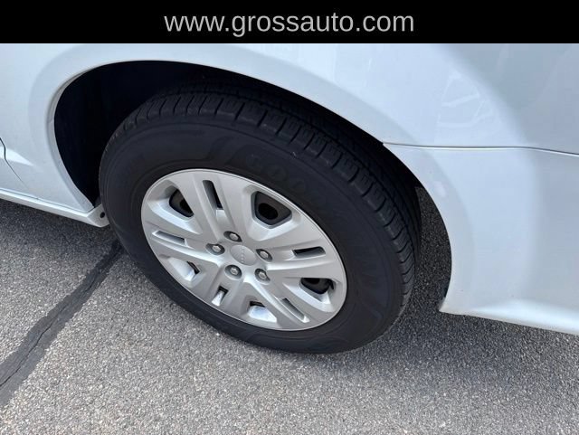 Used 2020 Dodge Grand Caravan SE FWD image 11