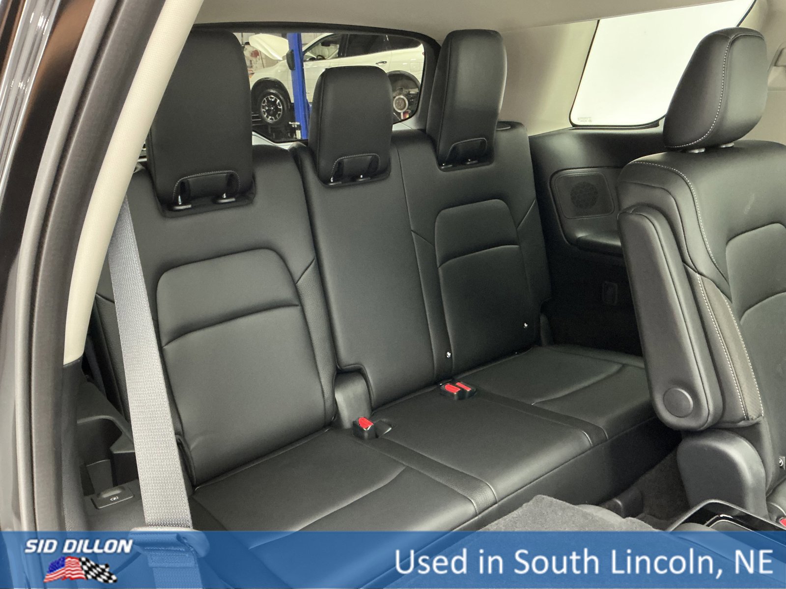 Used 2025 Nissan Pathfinder SL w/ SL Premium Package image 24