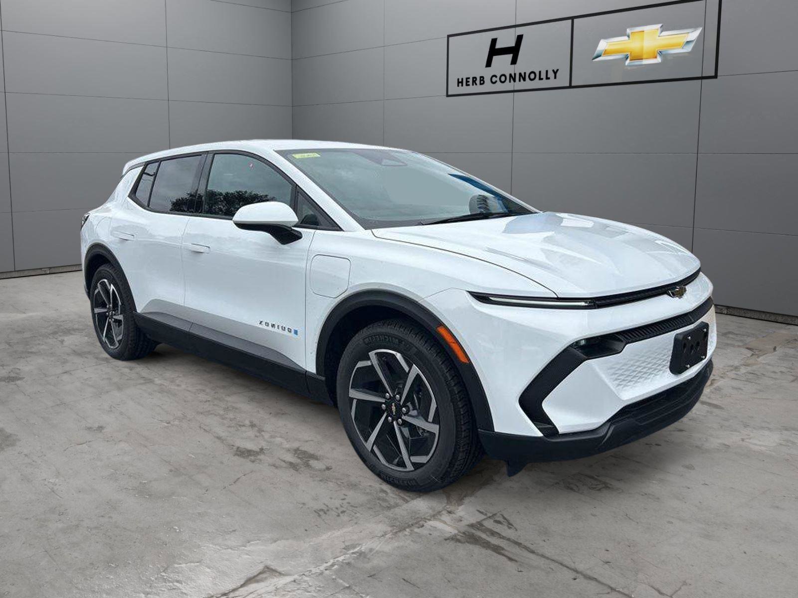 New 2026 Chevrolet Equinox EV LT FWD image 1