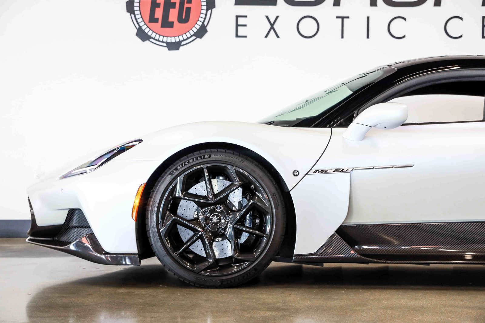 Used 2022 Maserati MC20 Coupe RWD image 20