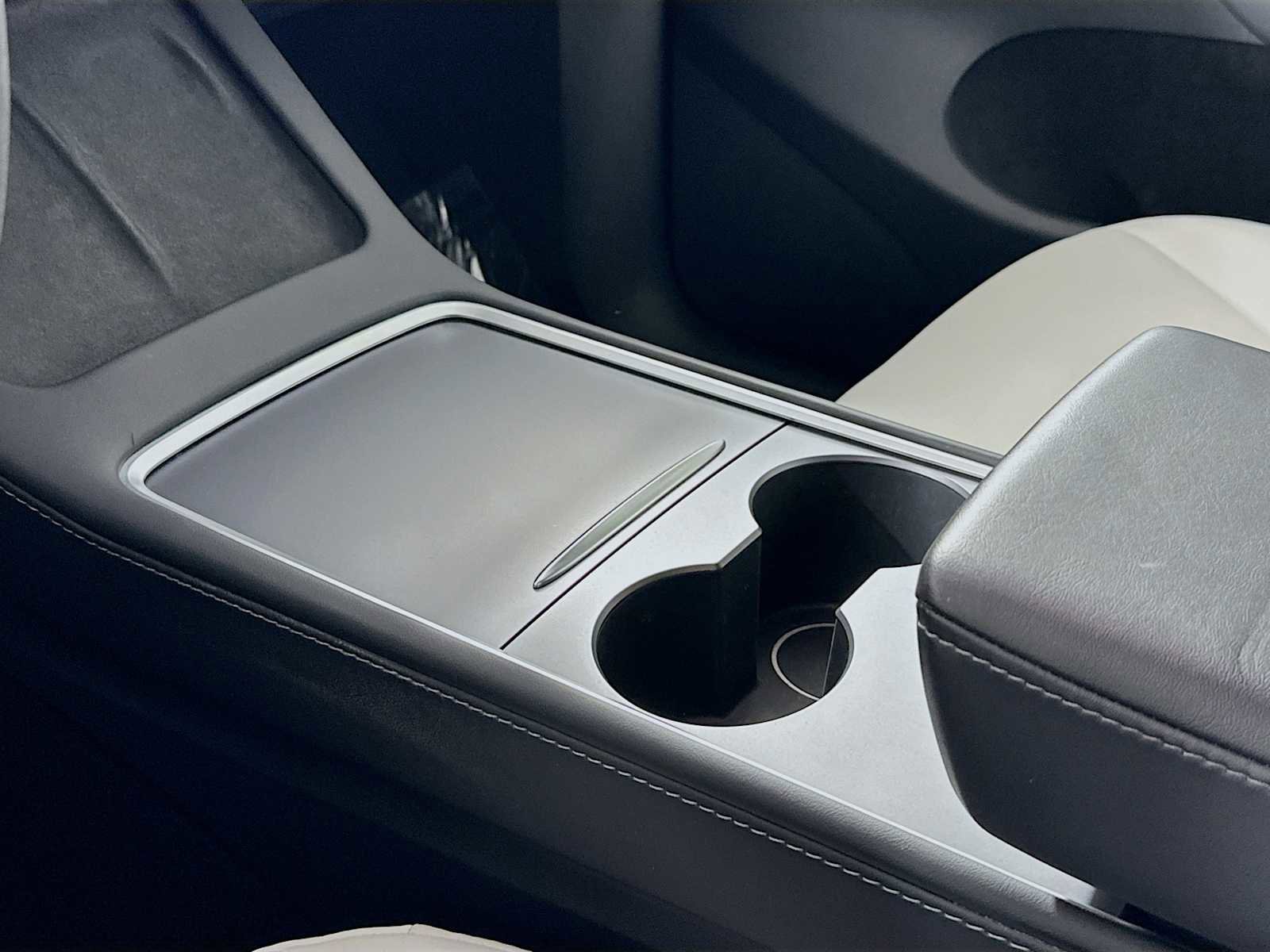 Used 2023 Tesla Model Y Performance image 15