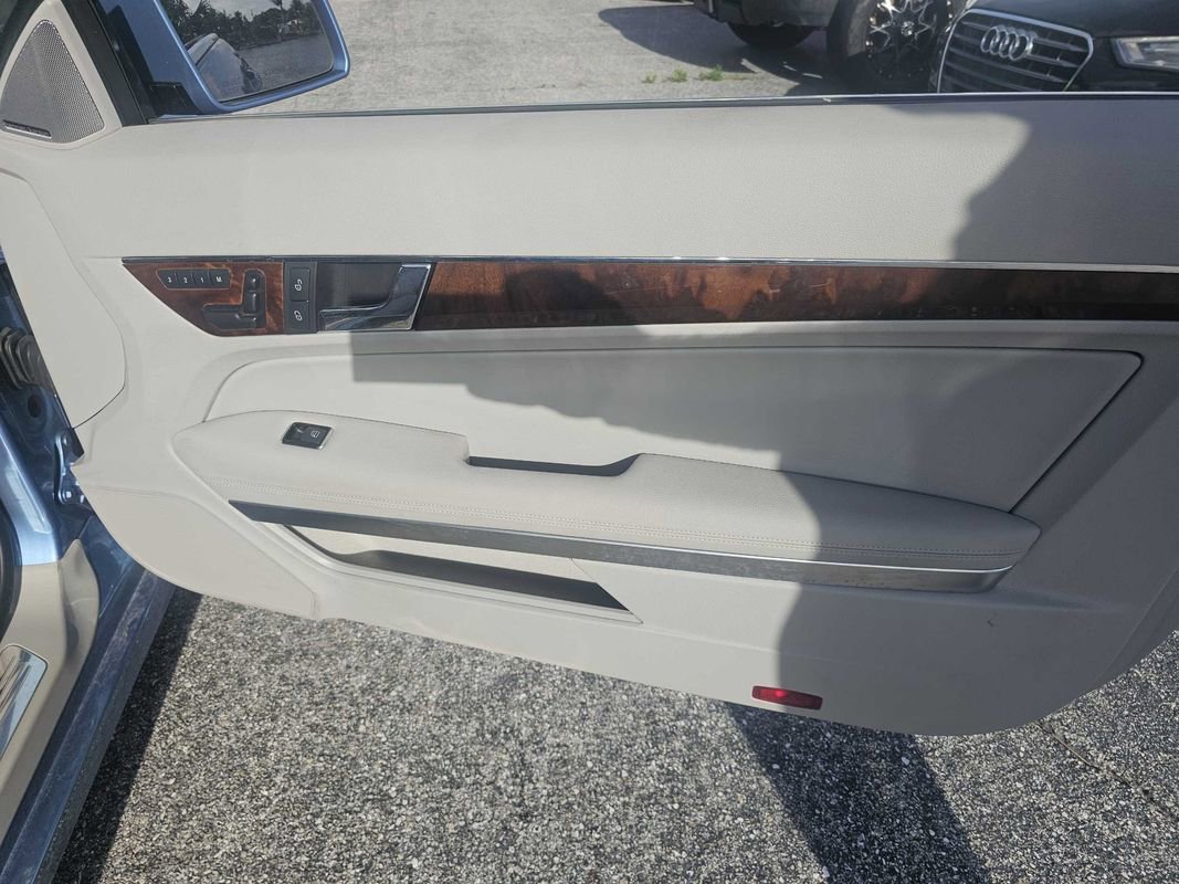 Used 2012 Mercedes-Benz E 350 Cabriolet image 15