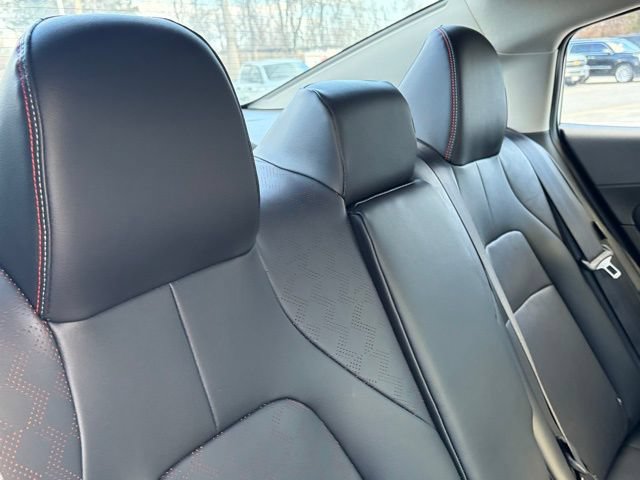 New 2026 Nissan Sentra SR w/ SR Premium Package FWD image 31
