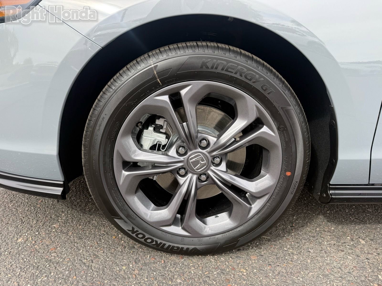 Used 2026 Honda Accord EX-L image 11