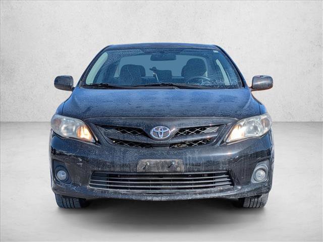Used 2011 Toyota Corolla LE image 2