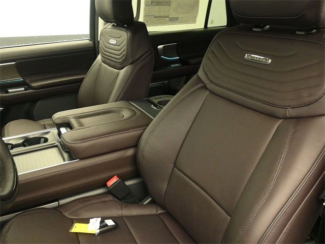 New 2025 Ford Expedition Platinum w/ Platinum Ultimate Package image 14