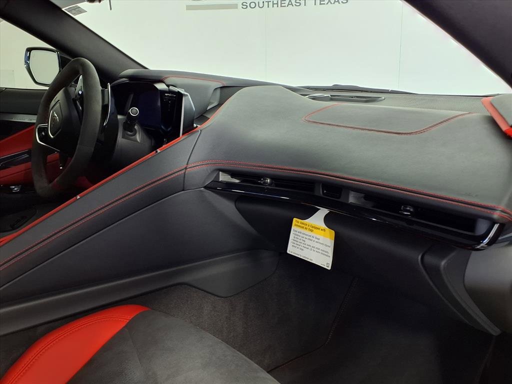 Used 2024 Chevrolet Corvette Stingray Preferred Cpe w/ Stealth Interior Trim Package image 9
