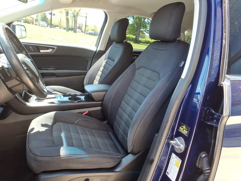 Used 2016 Ford Edge SEL AWD/4WD image 12