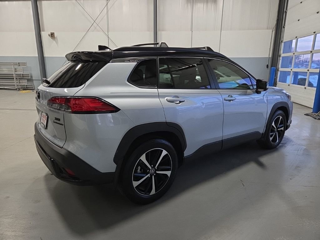 Used 2025 Toyota Corolla Cross AWD Hybrid w/ Convenience Package image 7