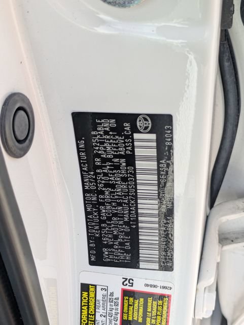 Used 2025 Toyota Camry SE w/ Convenience Package FWD image 30