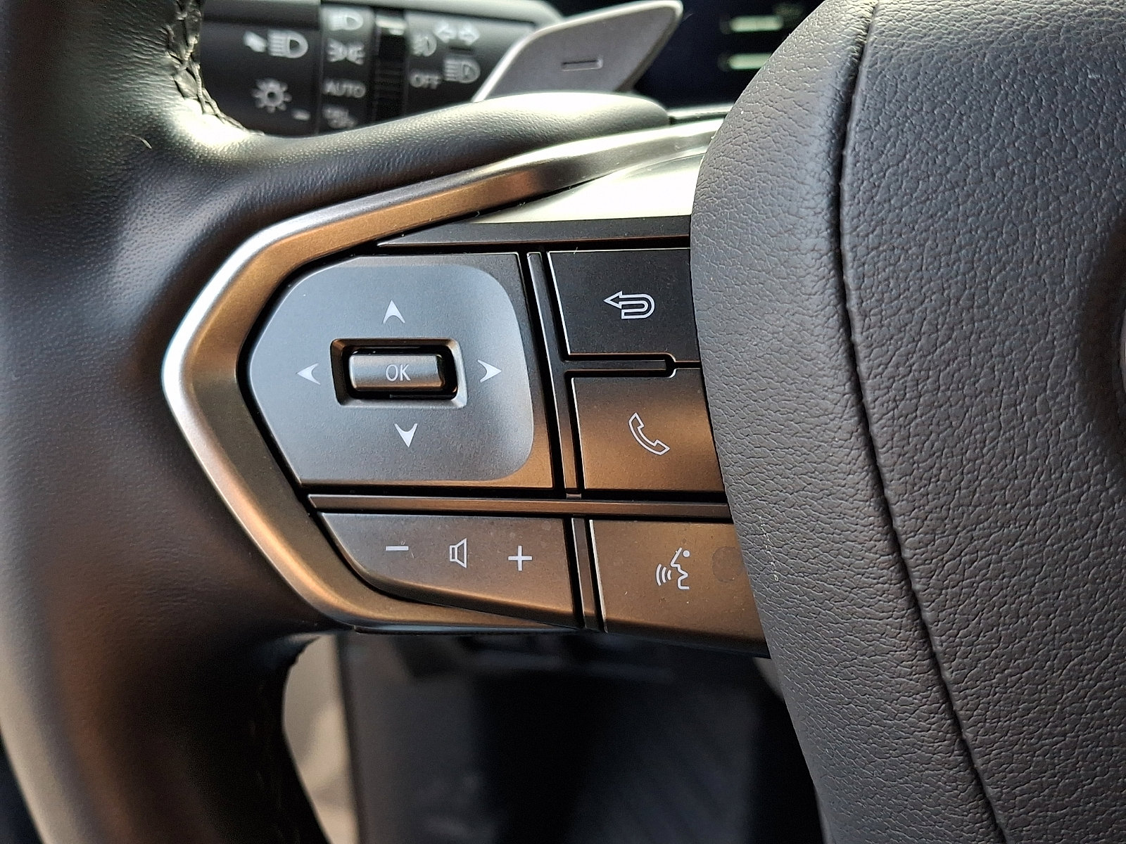 Used 2024 Lexus GX 550 image 21