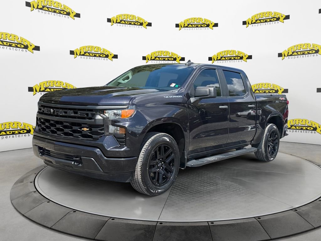 Used 2023 Chevrolet Silverado 1500 Custom image 1