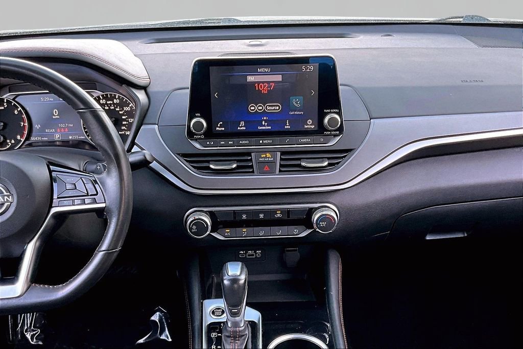 Used 2024 Nissan Altima 2.5 SR image 10