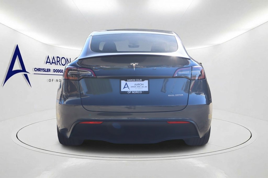 Used 2023 Tesla Model Y Performance AWD/4WD image 5