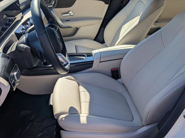 Used 2025 Mercedes-Benz CLA 250 image 15