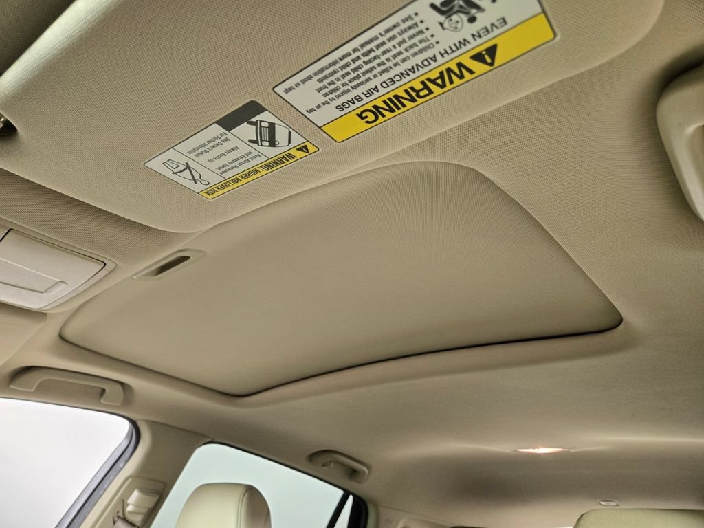 Used 2017 Acura RDX w/ Technology Package FWD image 14
