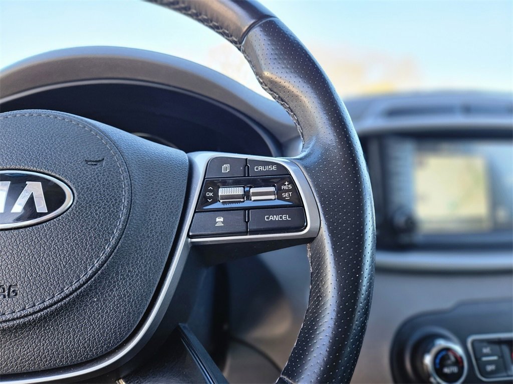 Used 2020 Kia Sorento SX image 25