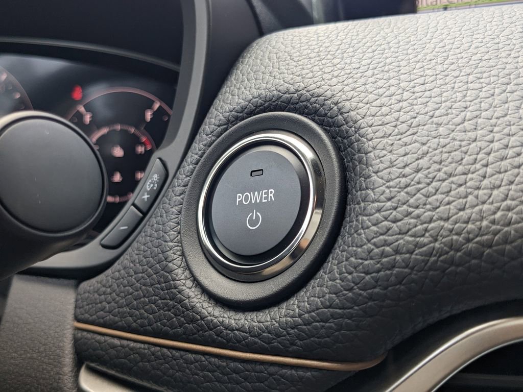 Certified 2025 MAZDA CX-90 Plug-In Hybrid w/Premium Sport AWD/4WD image 28