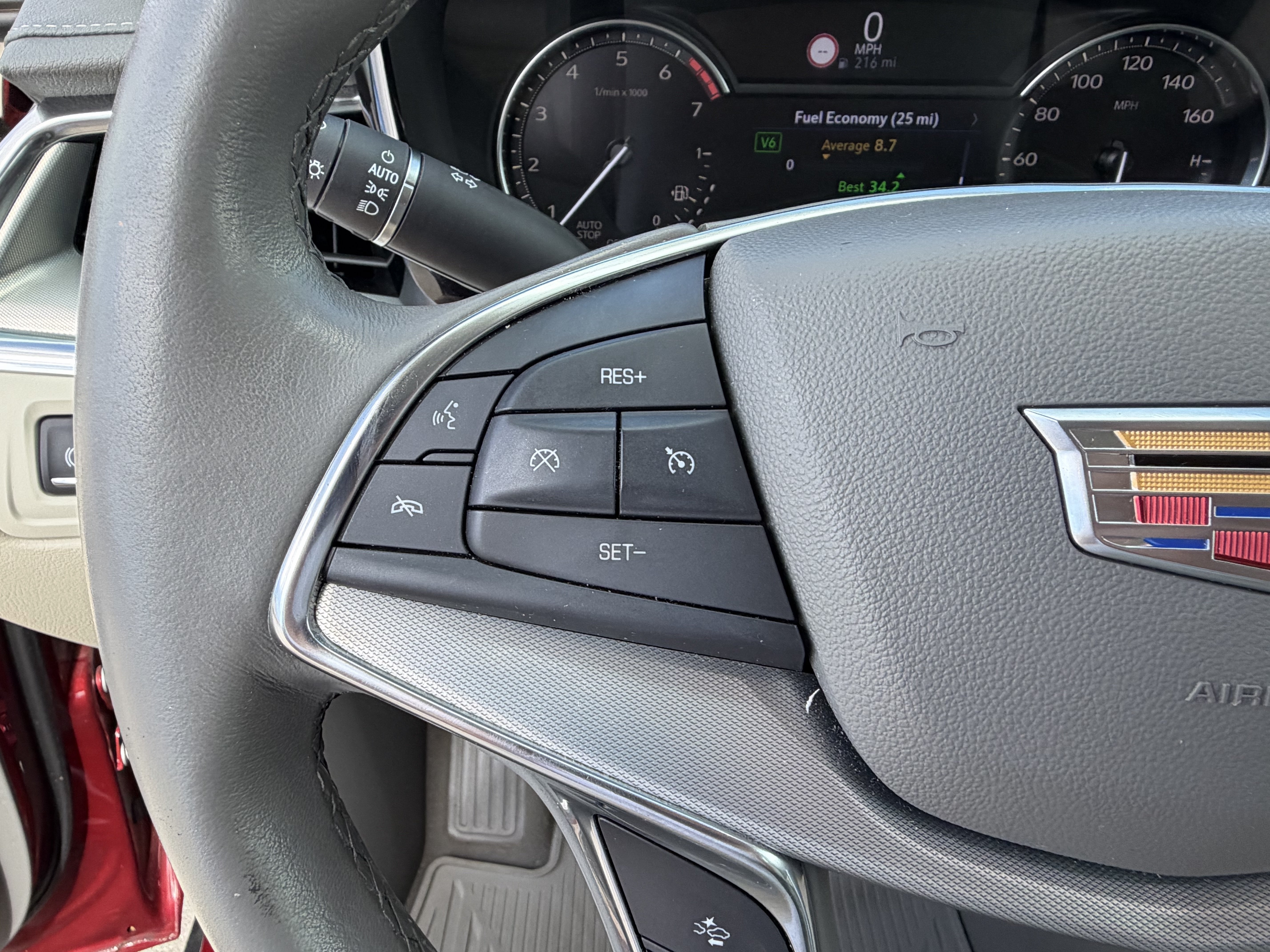 Used 2020 Cadillac XT5 Premium Luxury FWD image 29