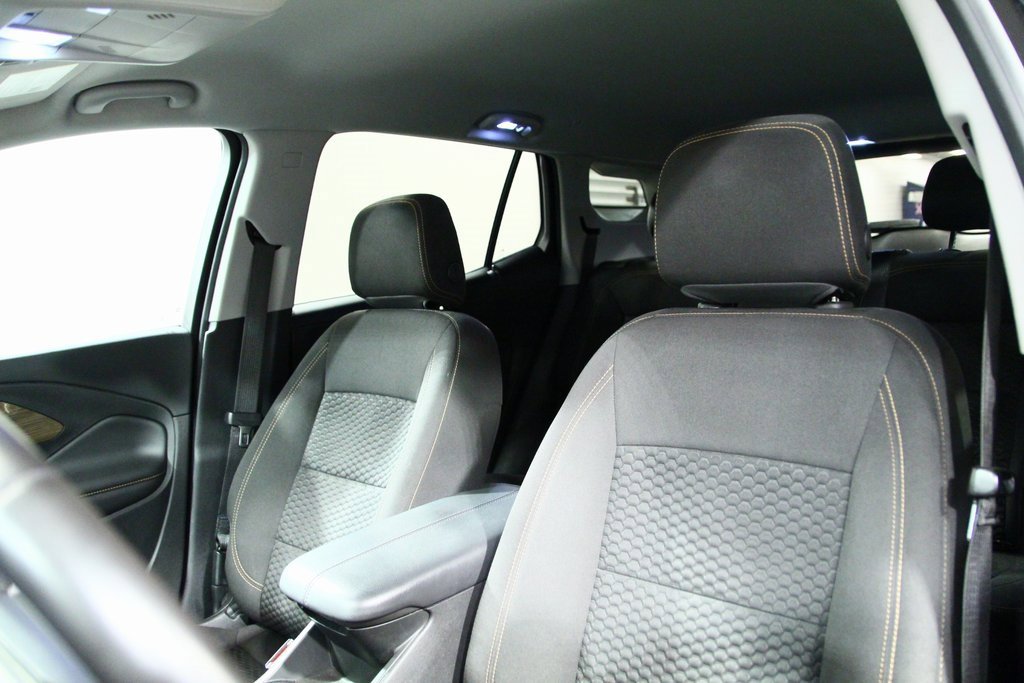 Used 2019 GMC Terrain SLE w/ Driver Convenience Package image 17