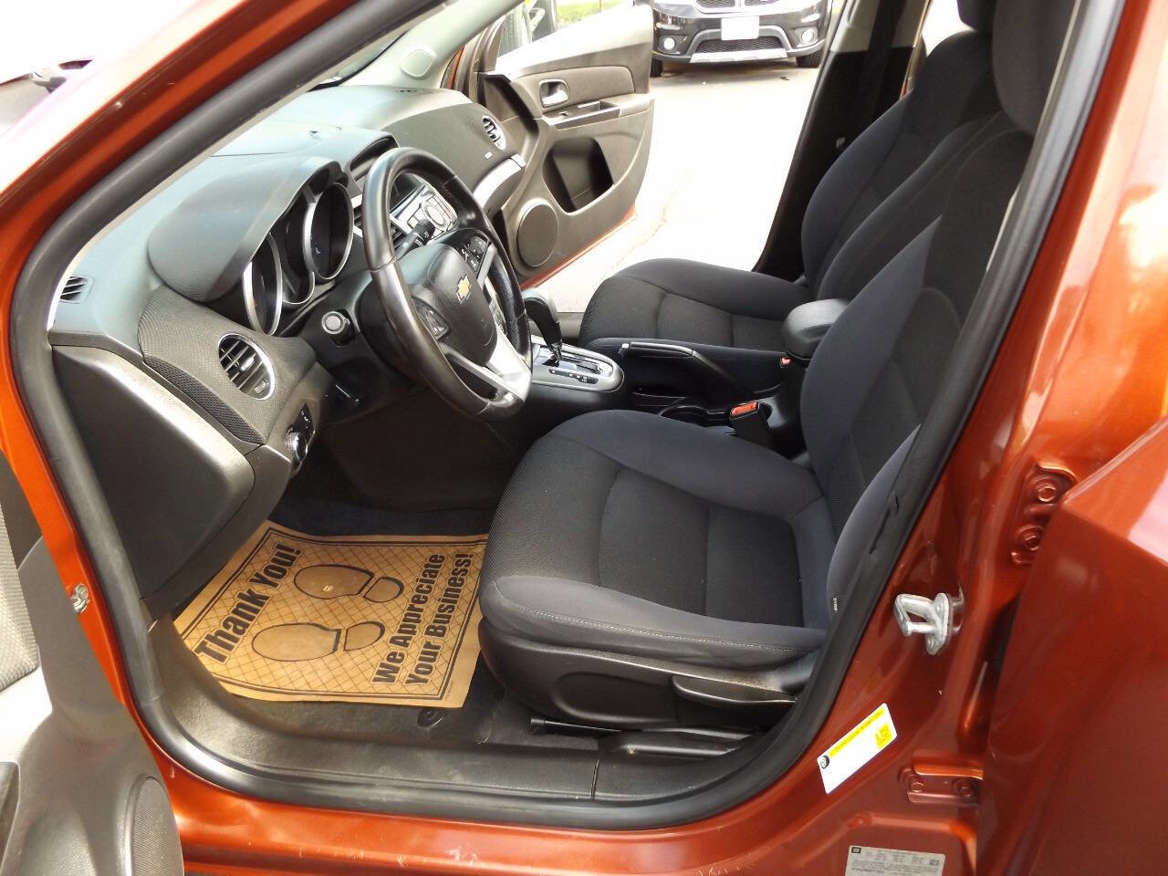 Used 2013 Chevrolet Cruze LT image 13