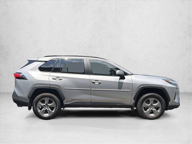 Used 2023 Toyota RAV4 XLE w/ Convenience Package AWD/4WD image 4