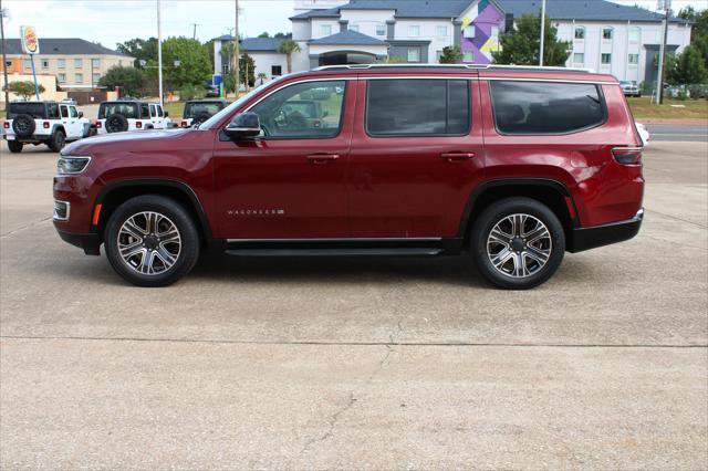 Certified 2024 Jeep Wagoneer Series II w/ Flexible Seating Group image 9