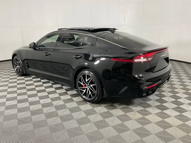 Used 2023 Kia Stinger GT-Line w/ Sun & Sound Package RWD image 2