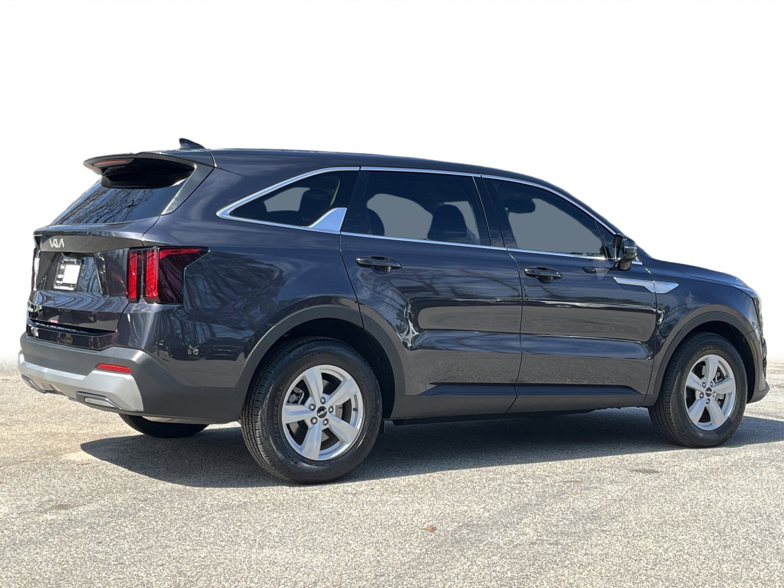 Certified 2025 Kia Sorento LX image 25