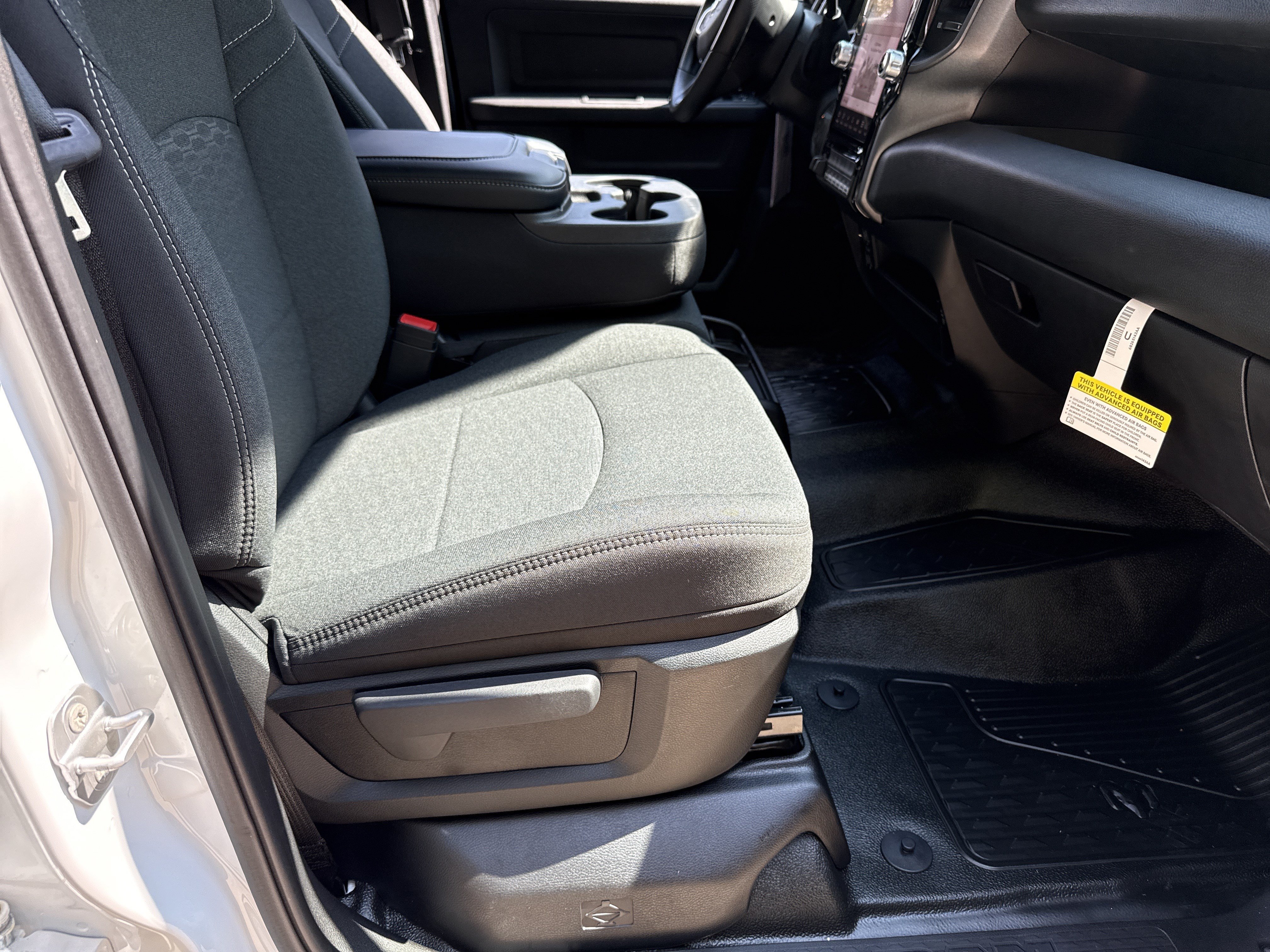 New 2026 RAM 3500 Tradesman AWD/4WD image 16