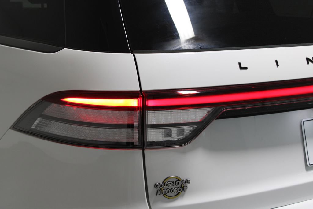 Used 2023 Lincoln Aviator Reserve w/ Equipment Group 201A image 58