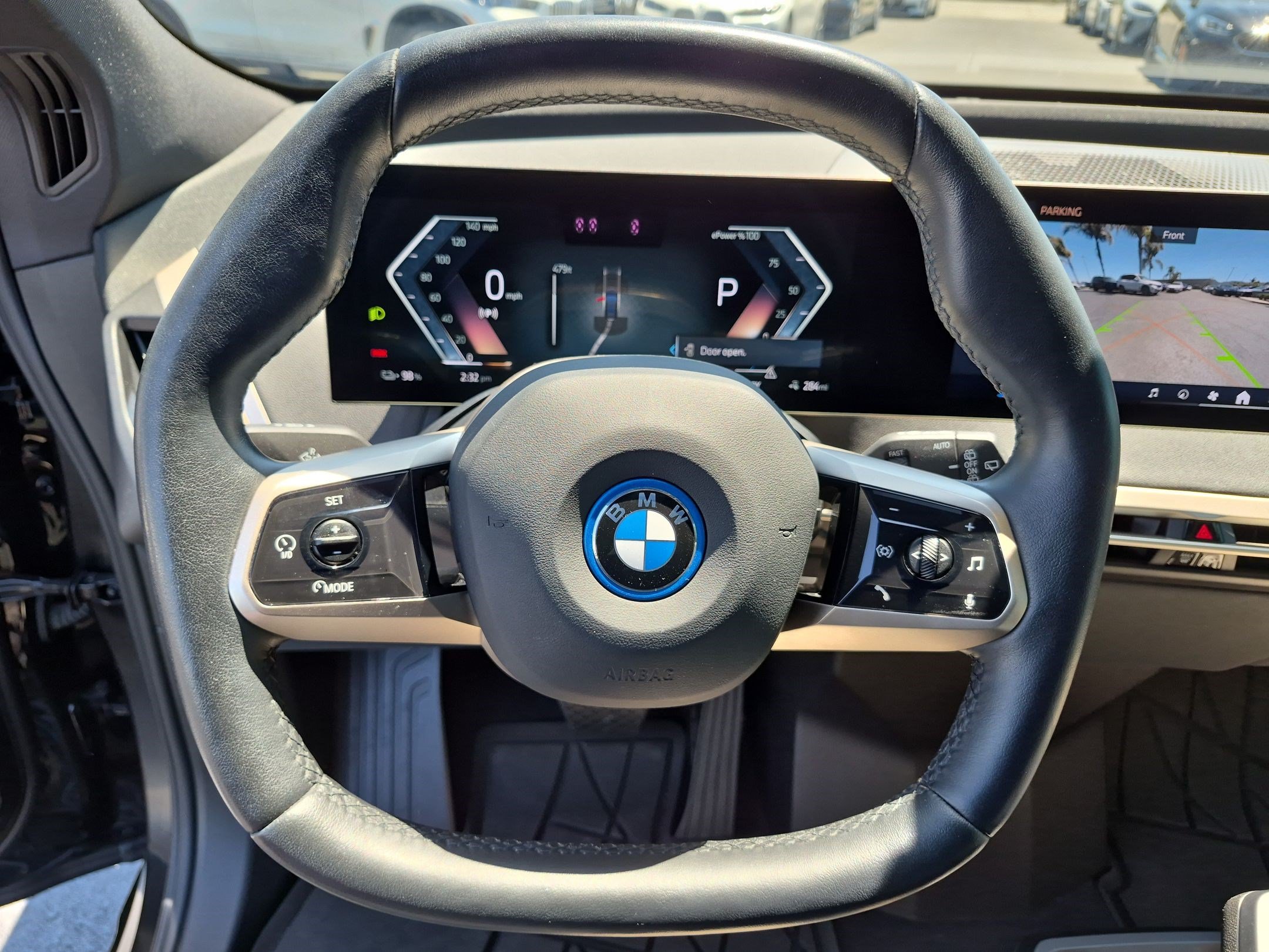 Used 2024 BMW iX xDrive50 w/ Premium Package AWD/4WD image 17