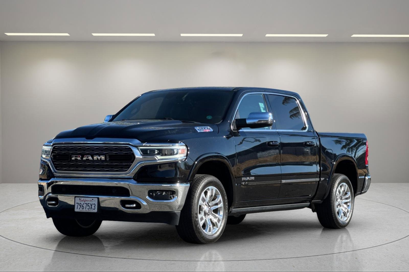 Used 2023 RAM 1500 Limited image 8