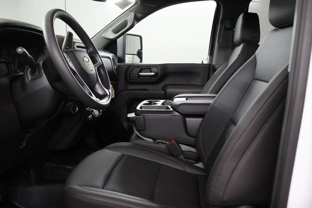 New 2026 Chevrolet Silverado 3500 W/T AWD/4WD image 12