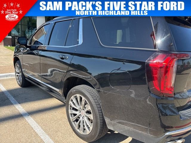 Used 2021 GMC Yukon Denali w/ Denali Premium Package AWD/4WD image 4