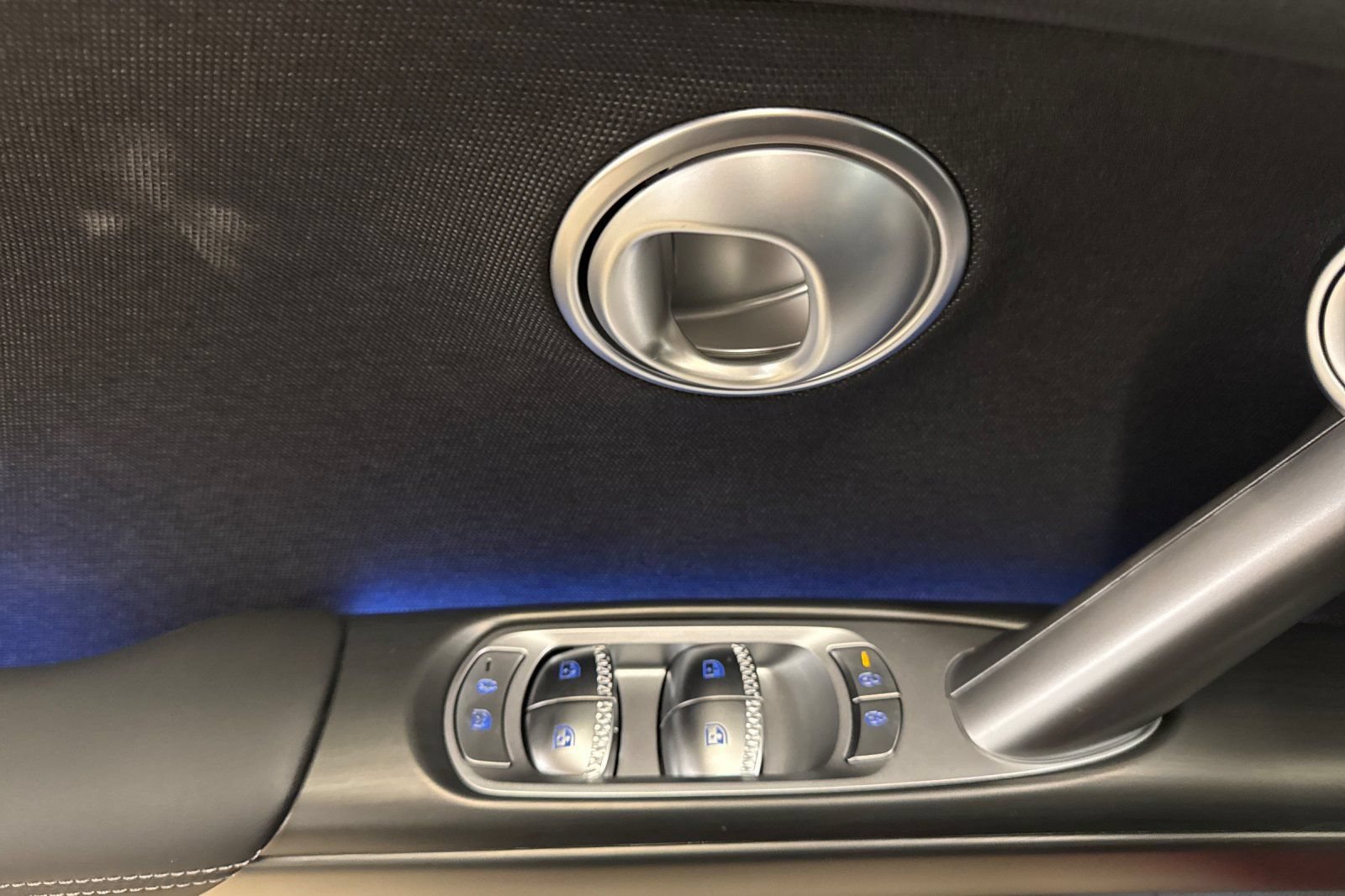 New 2026 Genesis GV60 RWD image 11