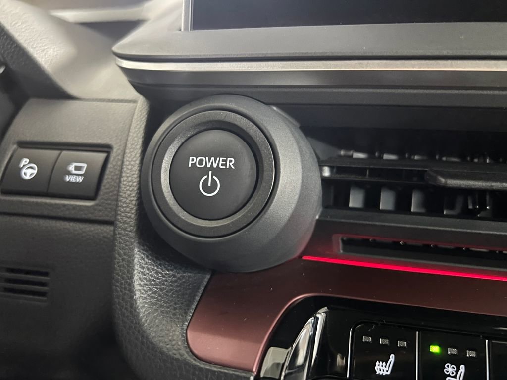 Used 2025 Toyota Prius XSE Premium image 27