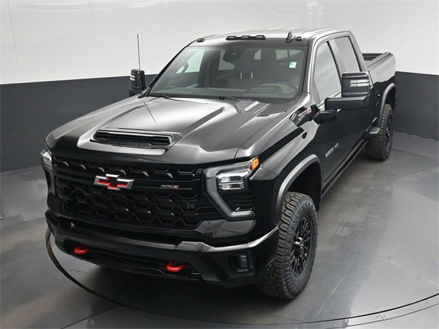 Used 2024 Chevrolet Silverado 2500 ZR2 w/ Technology Package image 46