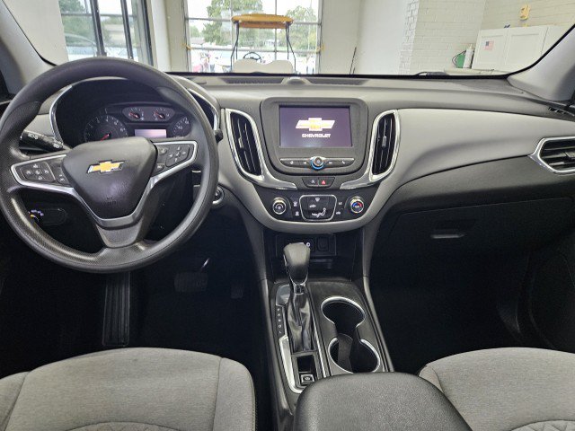 Used 2022 Chevrolet Equinox LS w/ LPO, Floor Liner Package FWD image 19