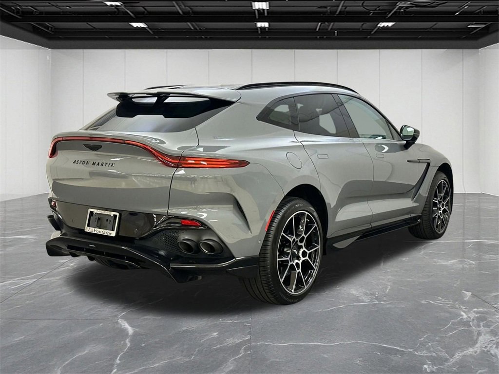 New 2025 Aston Martin DBX 707 image 8