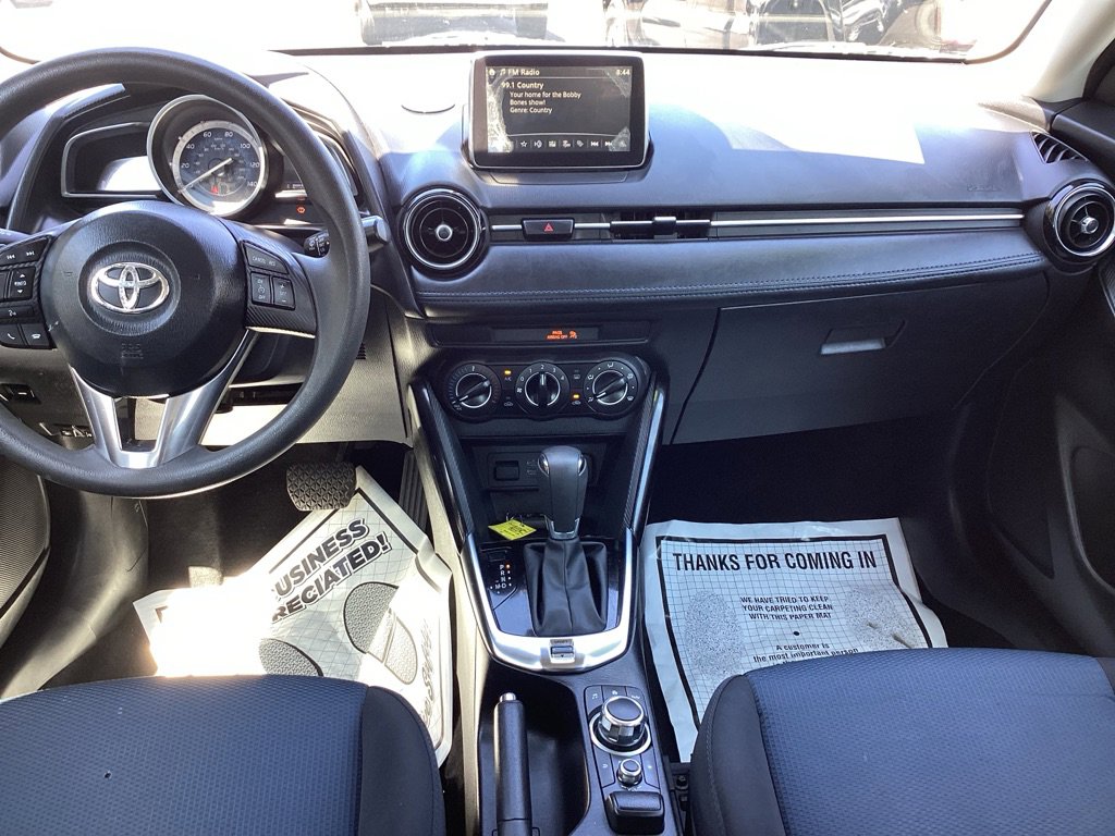 Used 2018 Toyota Yaris iA image 14