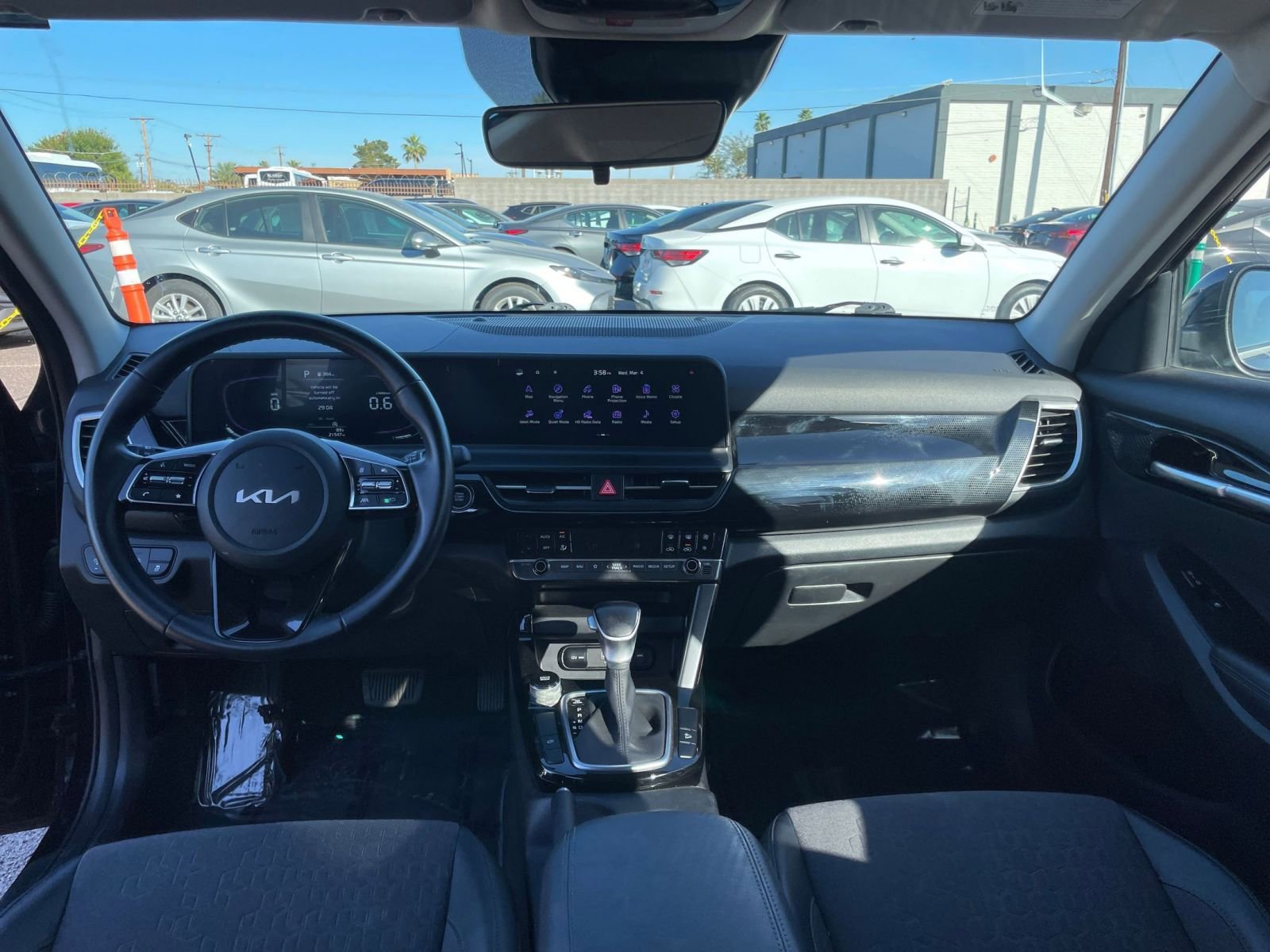 Used 2025 Kia Seltos S image 34