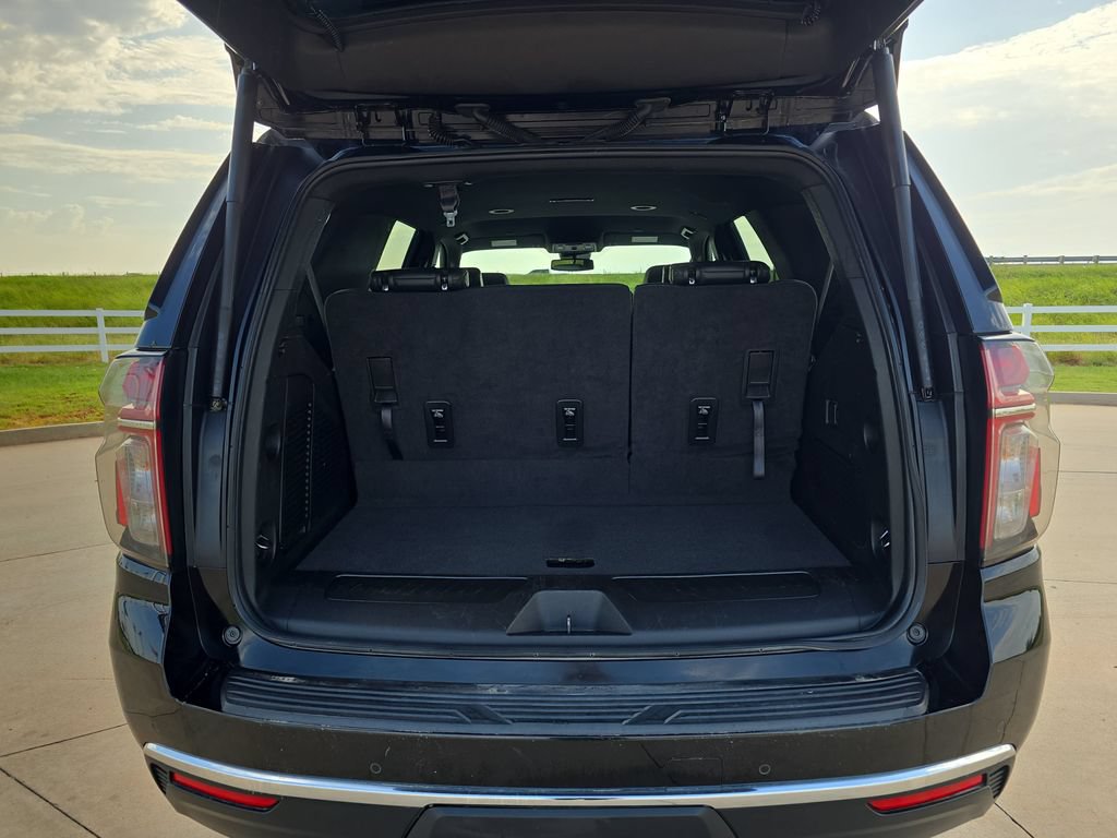 Used 2024 Chevrolet Tahoe LT RWD image 13