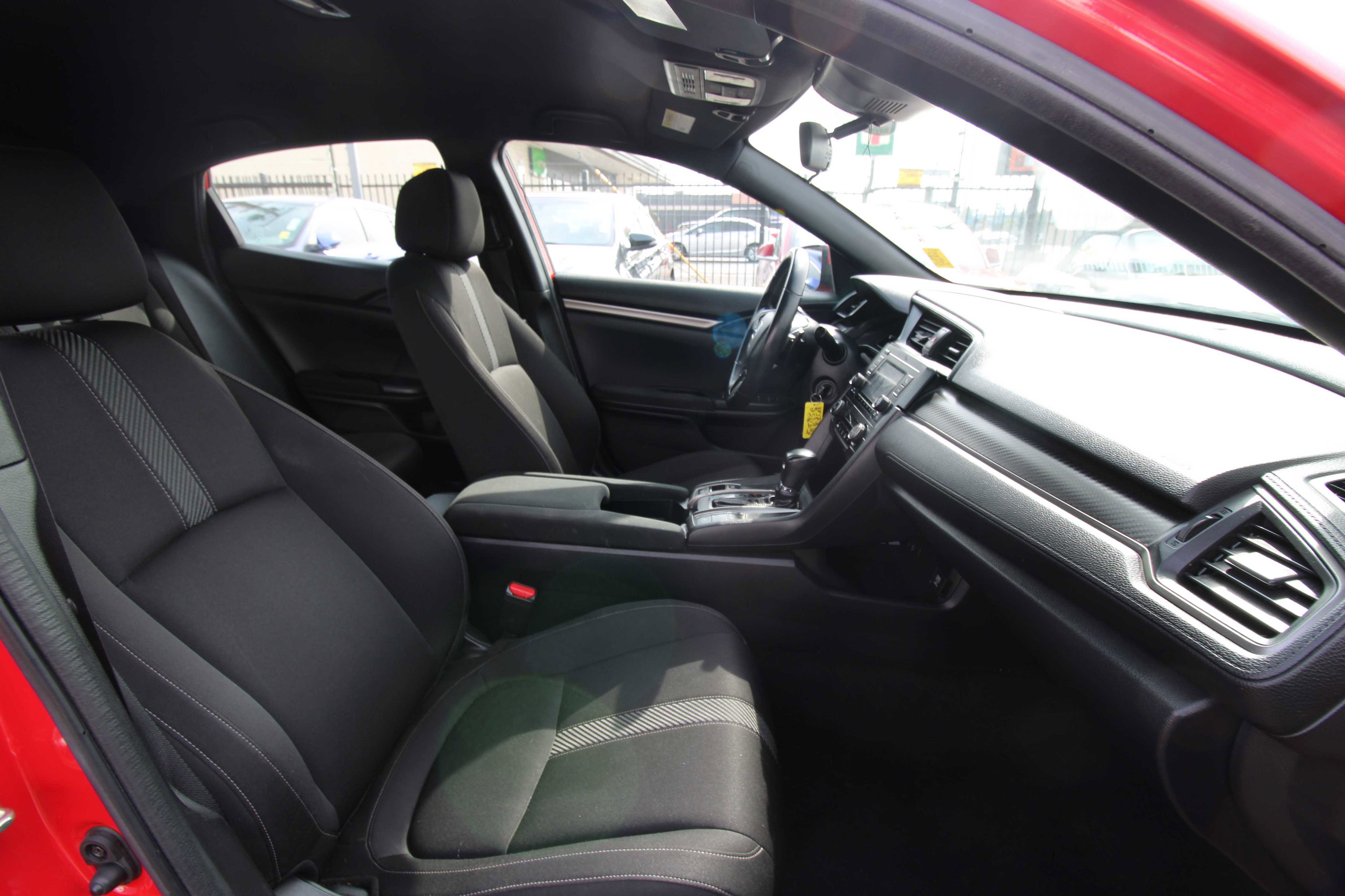 Used 2019 Honda Civic Sport image 23