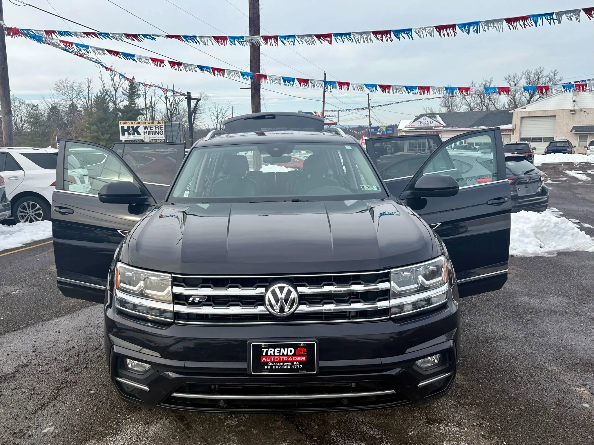 Used 2018 Volkswagen Atlas SEL w/ R-Line Package image 10
