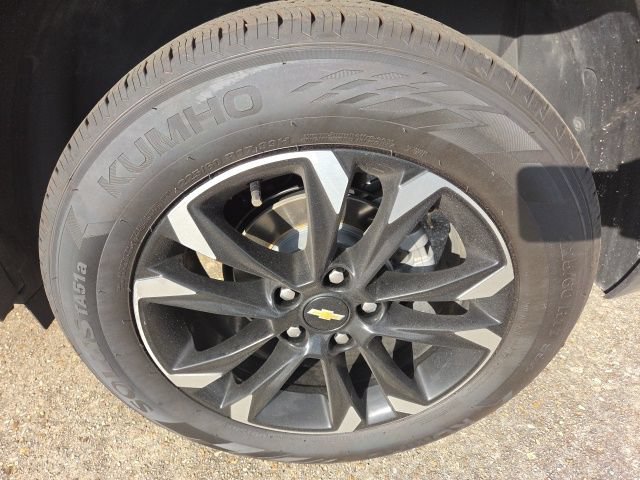 Used 2021 Chevrolet TrailBlazer LT w/ Premium Seating Package FWD image 13