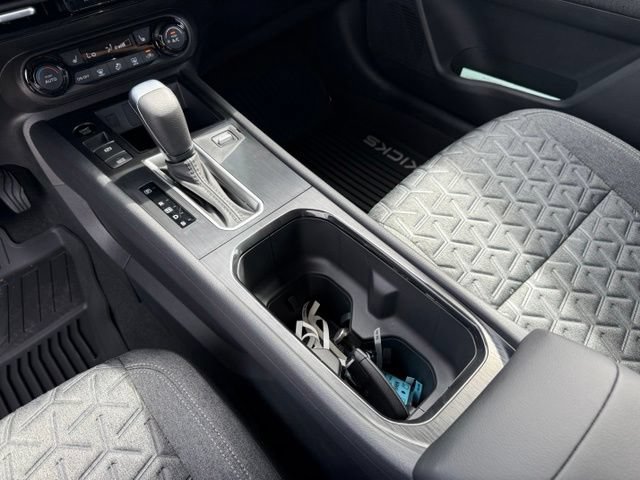 New 2026 Nissan Kicks SV w/ Cold Weather Package FWD image 22
