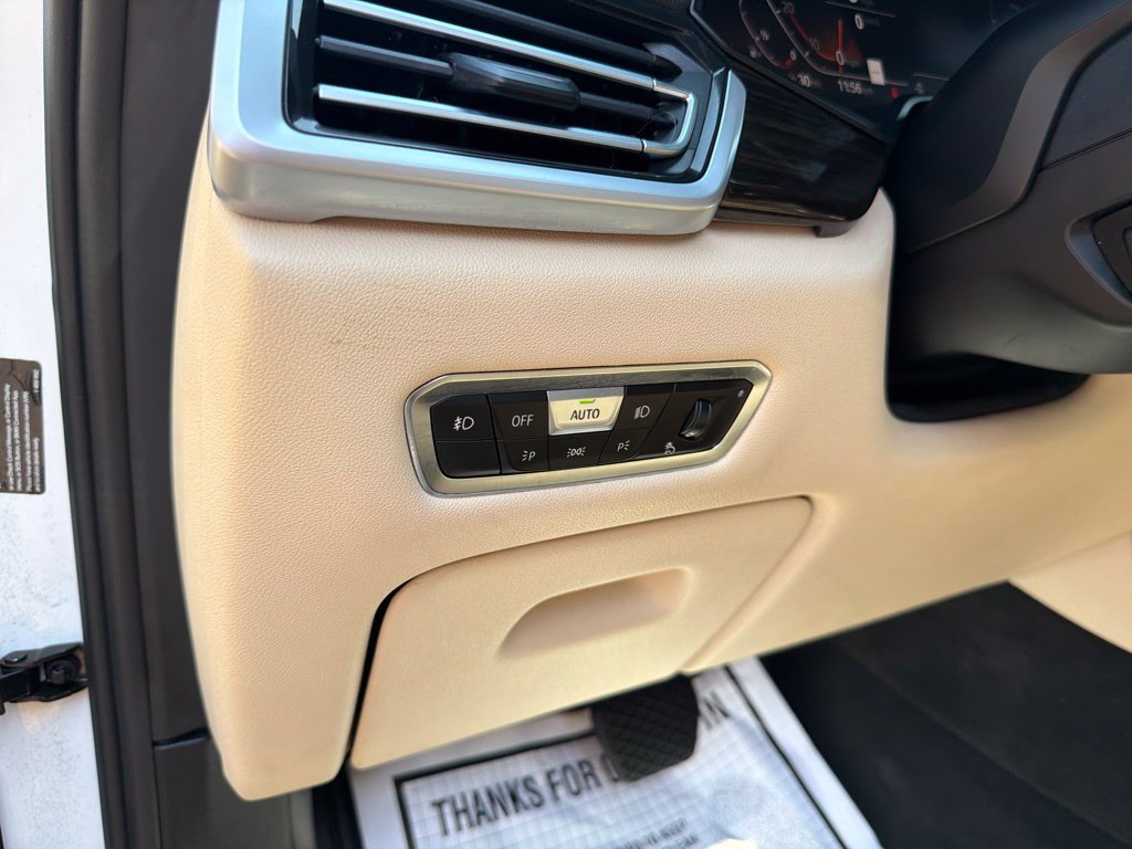 Used 2020 BMW X5 sDrive40i w/ Premium Package RWD image 20